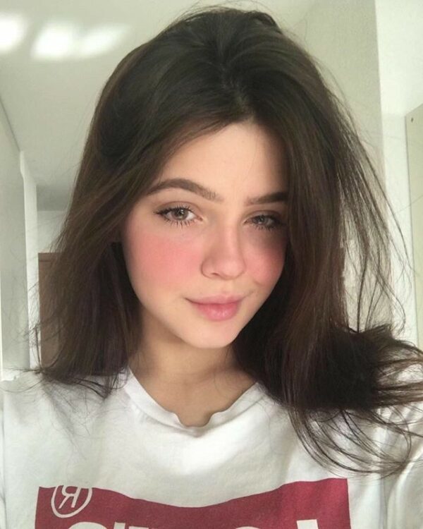 Amelia Amme From United States
